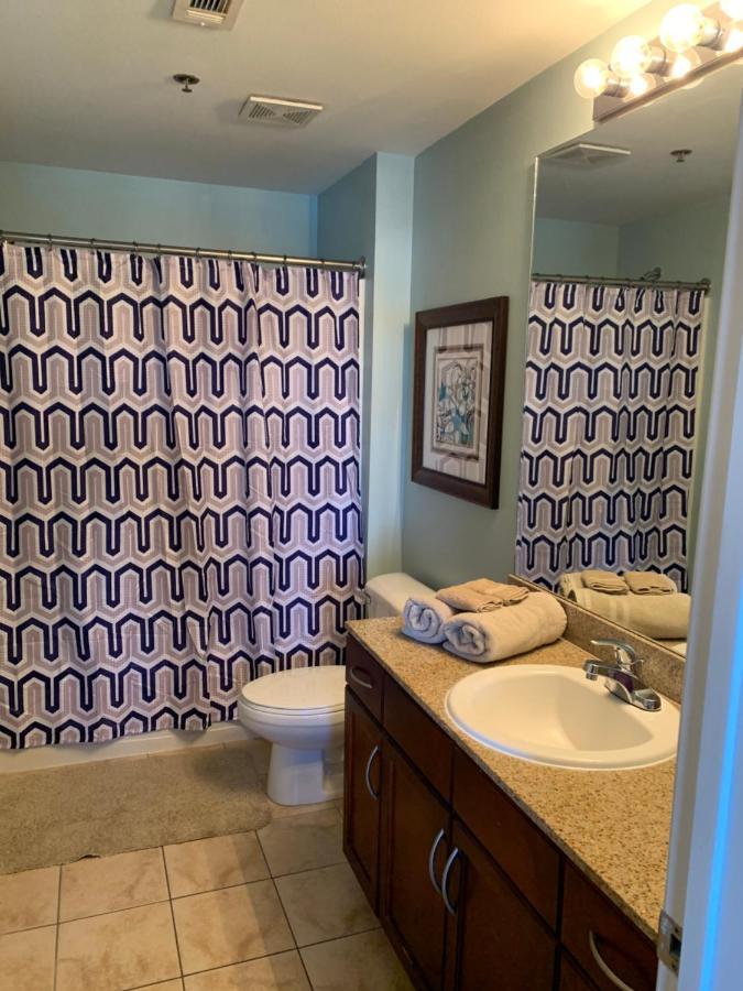 1717 Laketown Wharf 1 King Bedroom, 2 Bath Panama City Beach Buitenkant foto